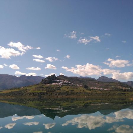 Pensjonat Casa Alucema Zahara De La Sierra Zewnętrze zdjęcie