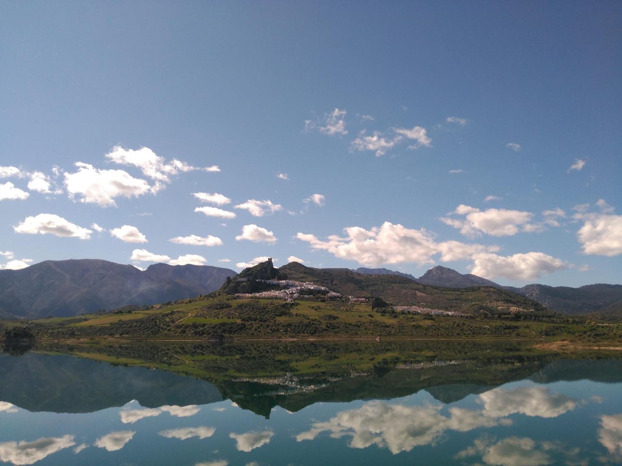 Pensjonat Casa Alucema Zahara De La Sierra Zewnętrze zdjęcie